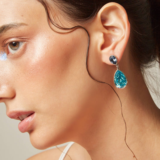 Pendientes largos Essential lágrima cristal en Plata baño Oro