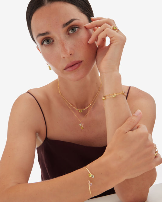 Brazalete Amalfi con cristal multicolor en Plata baño Oro