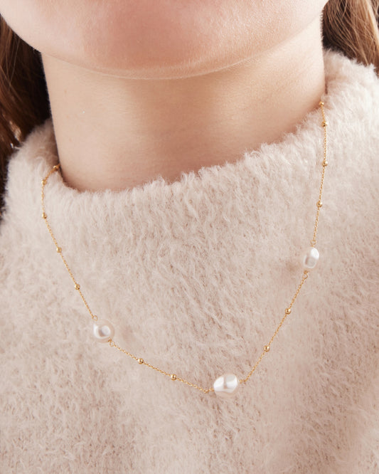 Collar corto Sera con perla barroca en Plata