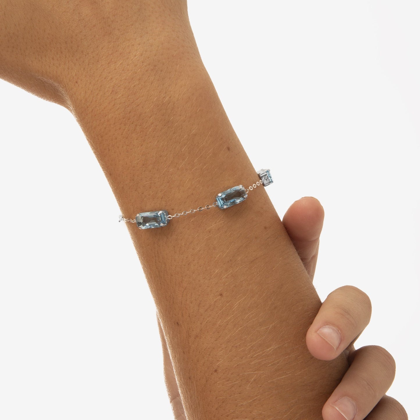 Pulsera Inspire rectángulo cristal azul en Plata baño rodio