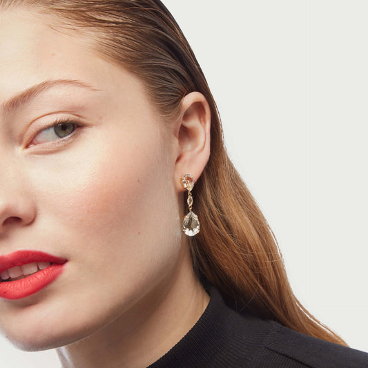 Pendientes largos Jasmine lágrima cristal blanco en Plata baño rodio