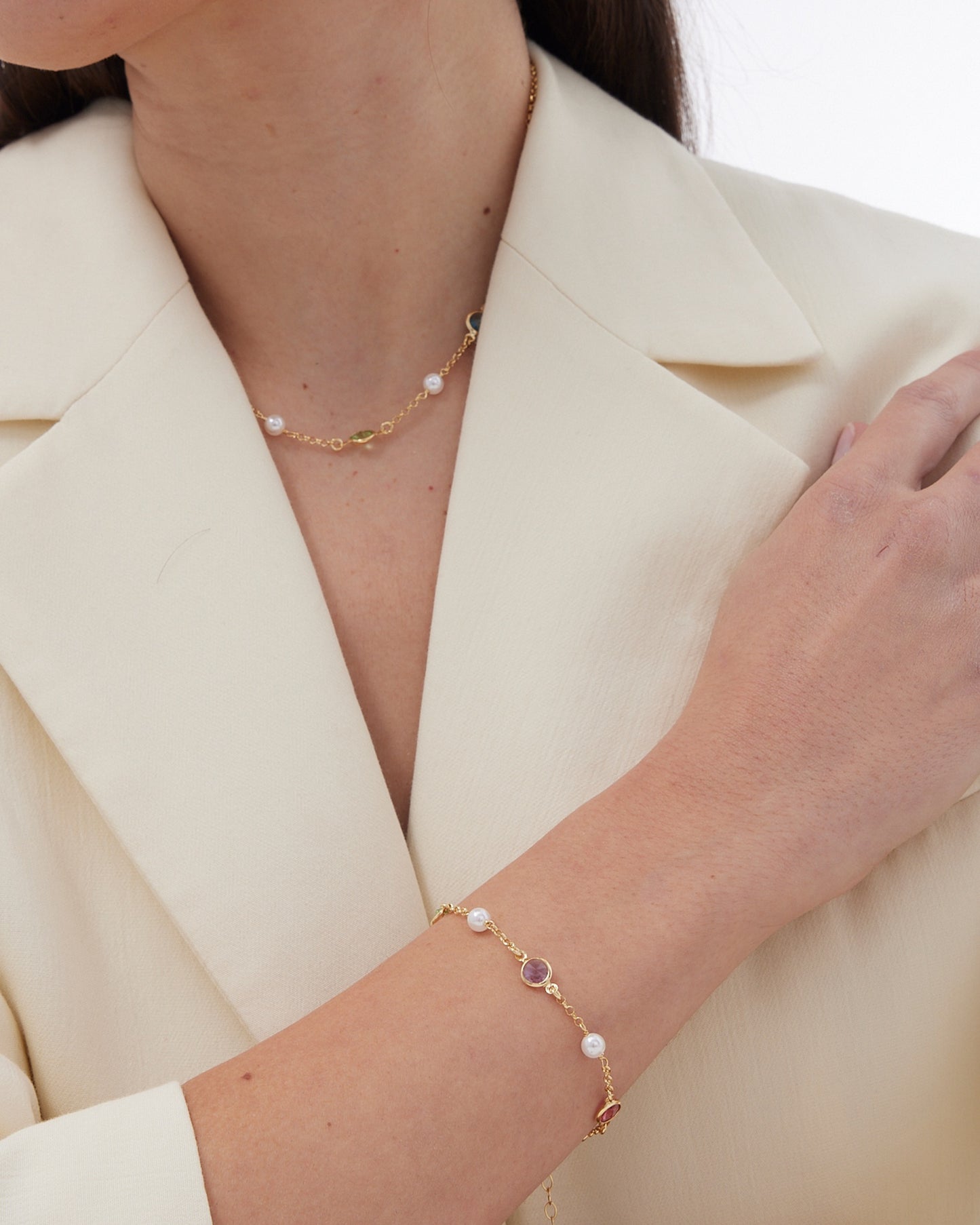 Pulsera Solene con perla y cristal multicolor en Plata baño Oro