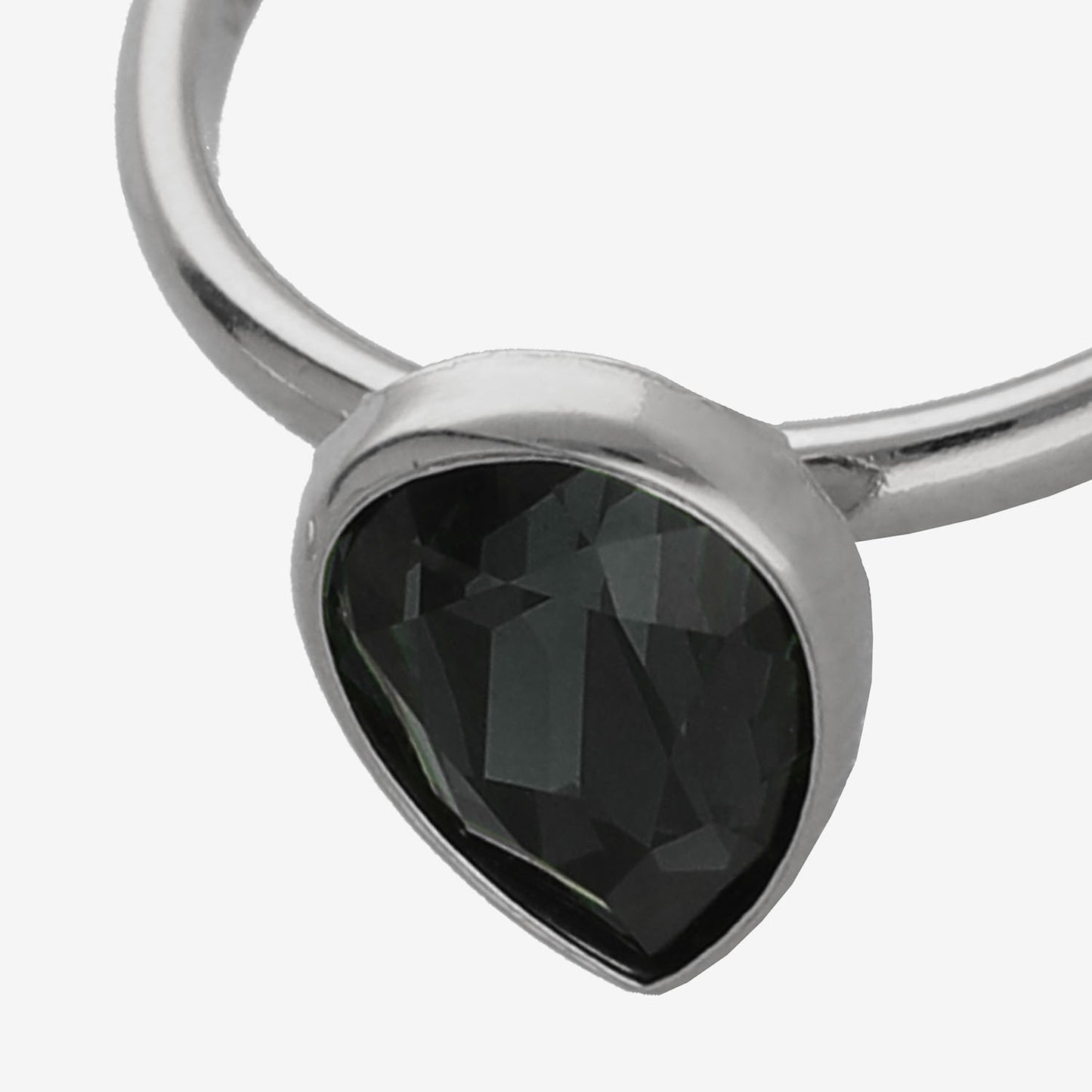 Anillo ajustable Fullness lágrima cristal negro en Plata baño rodio