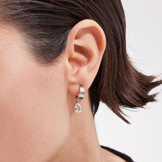 Pendientes aro Noise textura lágrima cristal blanco en Plata baño Rodio