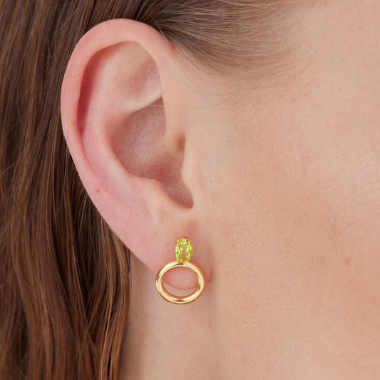 Pendientes cortos Odele oval cristal verde en Plata baño Oro