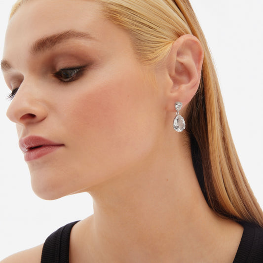 Pendientes largos Magnolia lágrima cristal blanco en Plata baño rodio