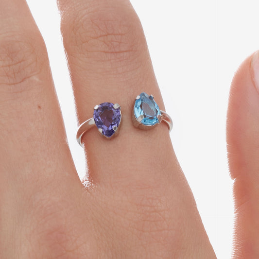 Anillo ajustable Glory lágrima cristal morado en Plata baño rodio