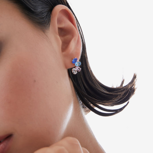 Pendientes cortos Harmony oval cristal azul en Plata baño rodio