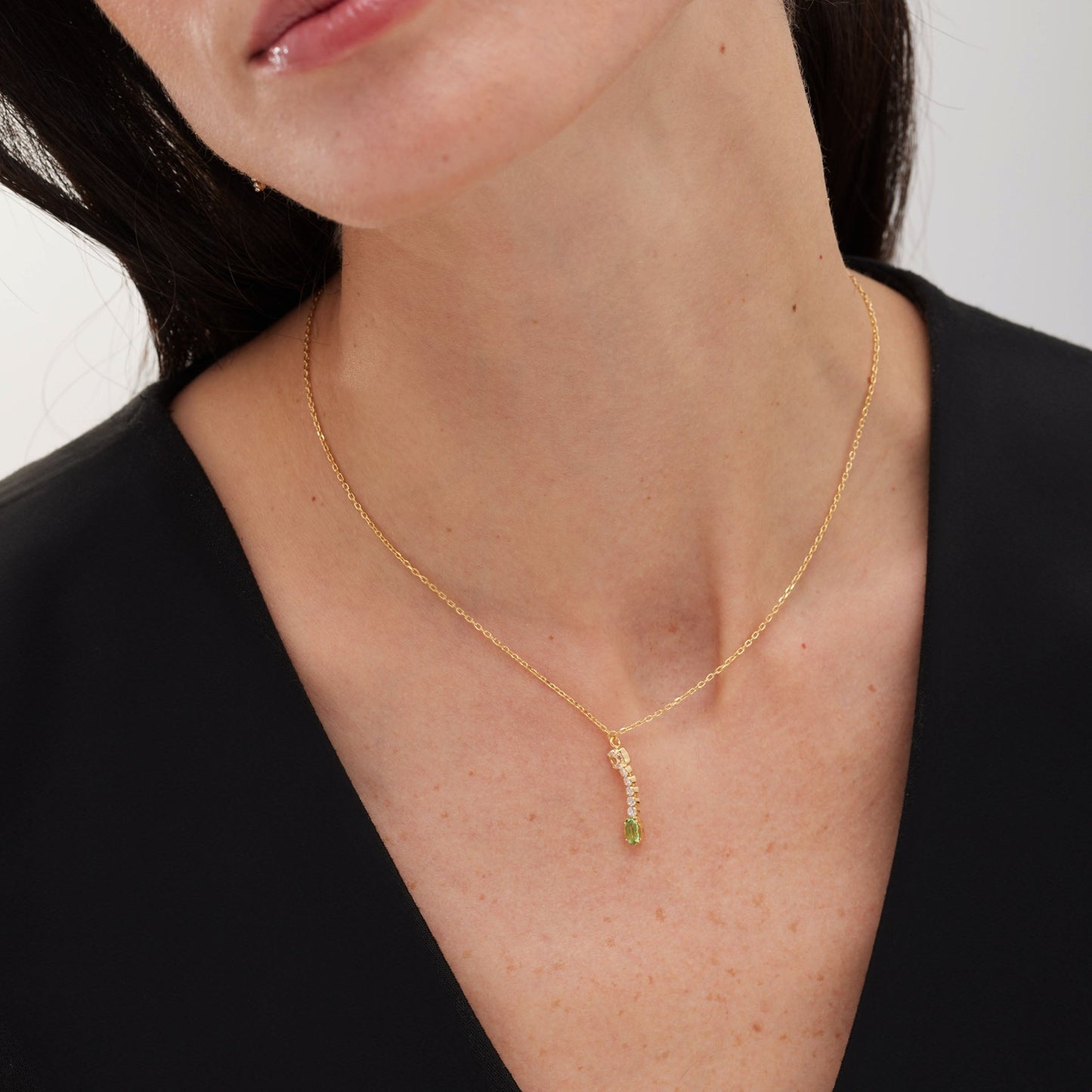 Collar corto Bonjour con cristales riviere en Plata baño Oro