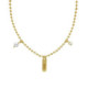 Collar corto con placa grabada MOM, perla y cristal color blanco bañado en oro image