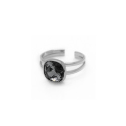 Basic square silver night ring in silver