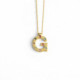 Collar letra G multicolor de Letter bañado en oro image