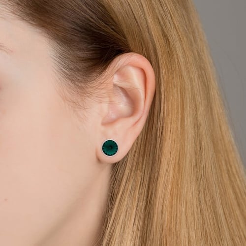 Basic emerald emerald earrings in silver