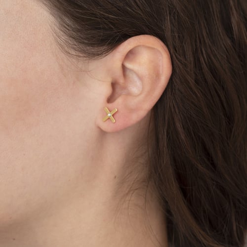 Areca cross crystal earrings in gold plating