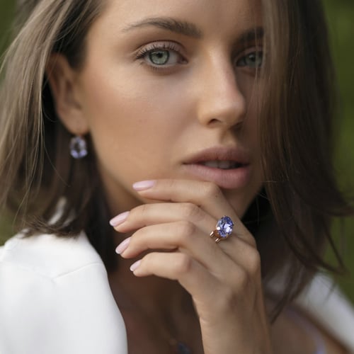 Celina oval sapphire ring in silver