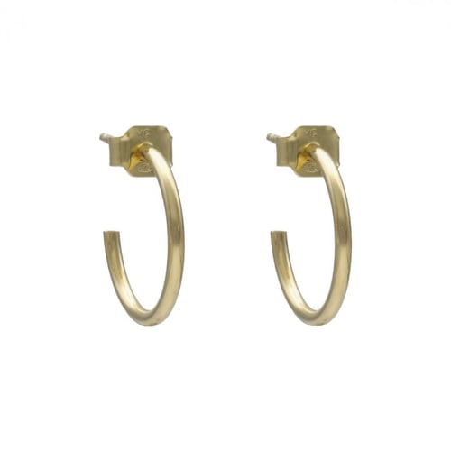 Charming big hoop earrings in gold plating
