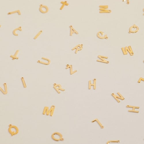Abecé single letter in gold plating