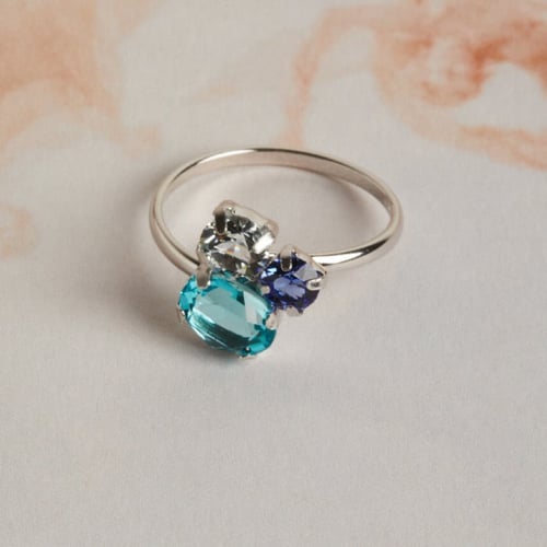 Alexandra crystals light turquoise ring in silver.