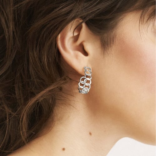 Omega chain earrings in silver.