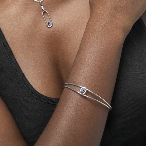 Etnia oval sapphire bracelet in silver