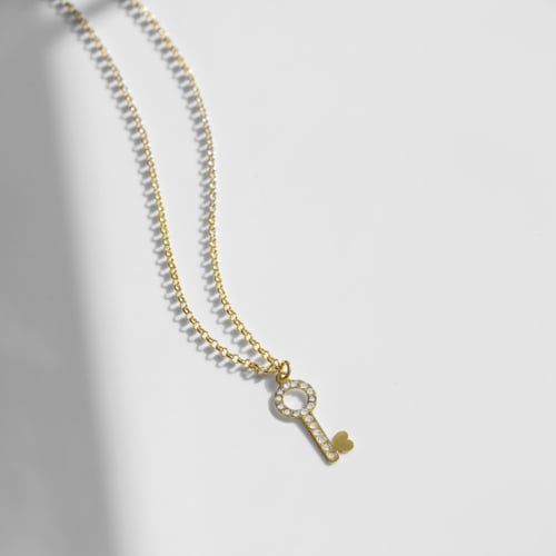 Collar llave crystal de Pure Love en oro