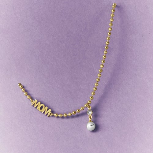 MOTHER gold-plated short necklace with white in Mom shape