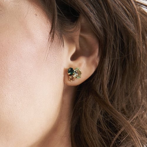 Alexandra crystals chrysolite earrings in gold plating.