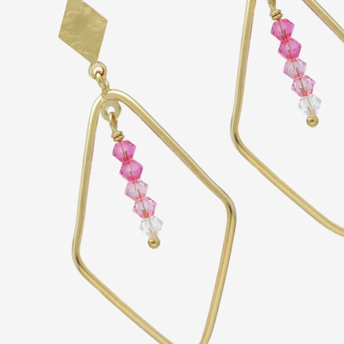 Anya gold-plated long earrings with pink in diamond shape