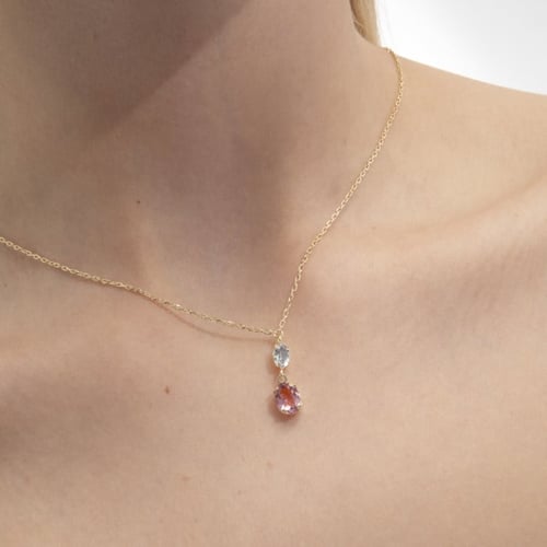 Gemma gold-plated short necklace with pink in oval shape