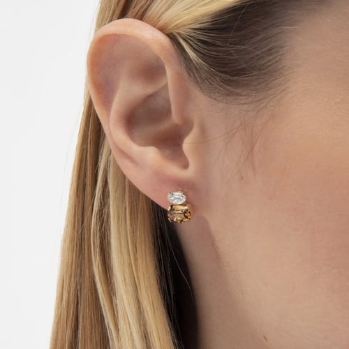Gemma gold-plated stud earrings with champagne in you&me shape