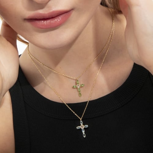 Maisie rhodium-plated short necklace with green in cross shape