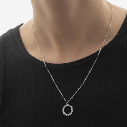 Halo sterling silver short necklace with white in circle shape
