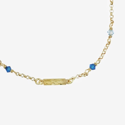 Anya gold-plated adjustable bracelet with blue in rectangle shape