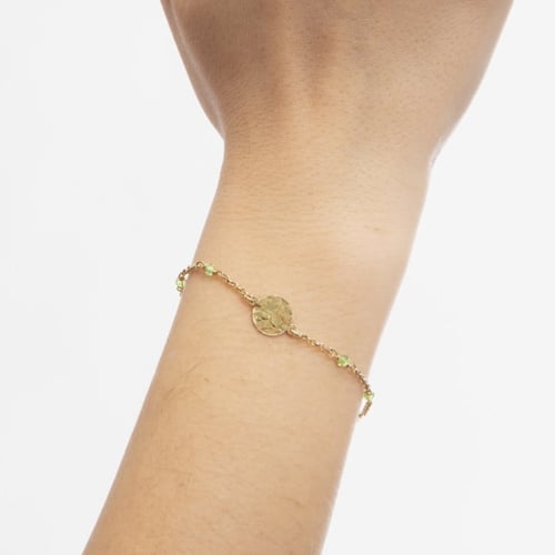 Anya gold-plated adjustable bracelet with green in circle shape
