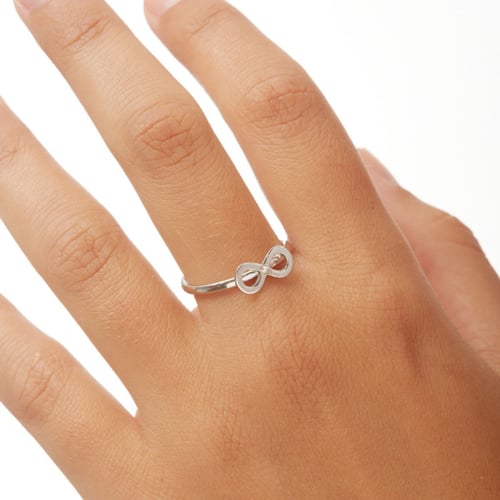 Areca infinite crystal ring in silver