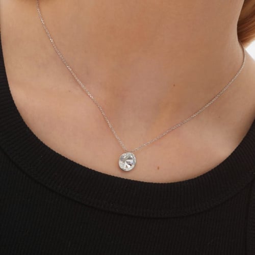 Basic crystal necklace in silver