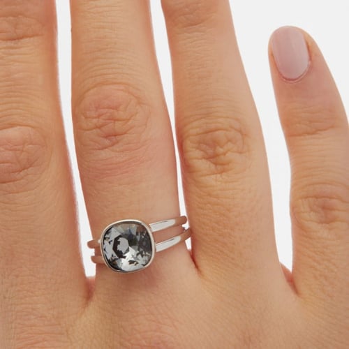 Basic square silver night ring in silver