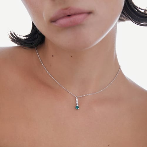 Shine sterling silver short necklace with green crystal in waterfall shape