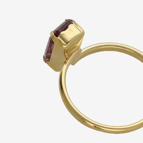 Inspire gold-plated adjustable ring with crystal in rectangle shape