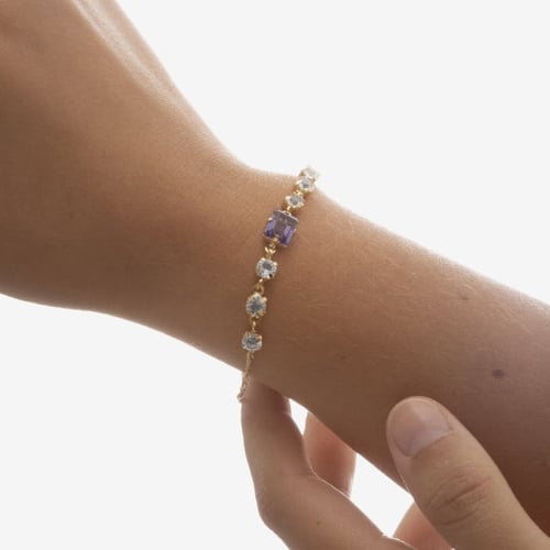 Serenity gold-plated adjustable bracelet with purple crystal in rectangle shape