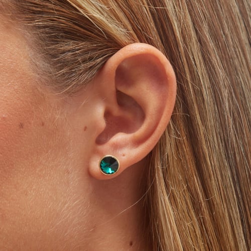 Basic emerald emerald earrings in gold plating