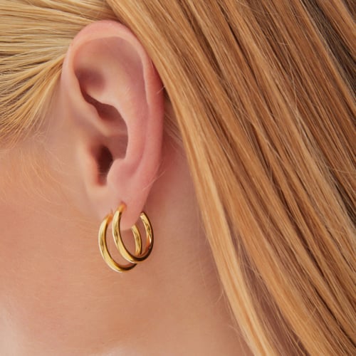 Small hoop earrings in gold plating
