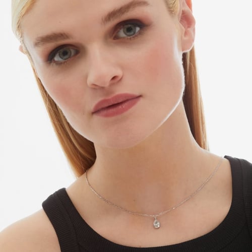 Essential XS tear crystal necklace in silver