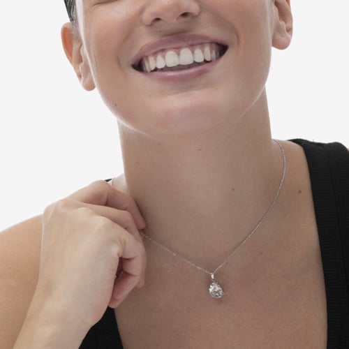 Magnolia sterling silver short necklace with white in tear shape