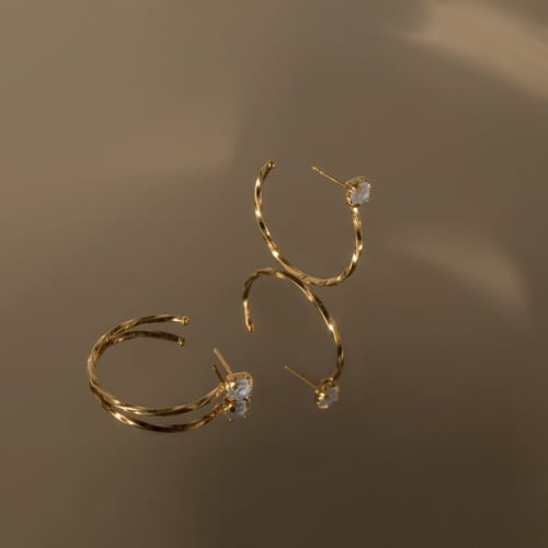 Maia powder rose earrings in rose gold plating