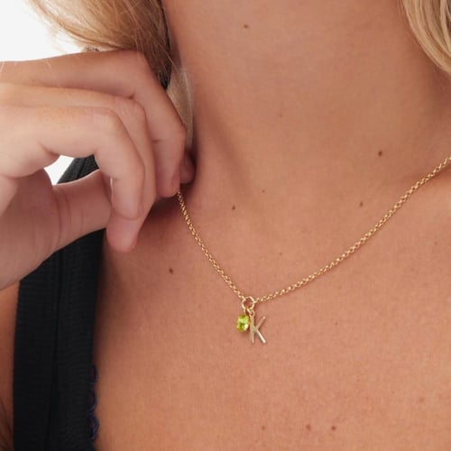 Initiale letter K gold-plated short necklace with green crystal
