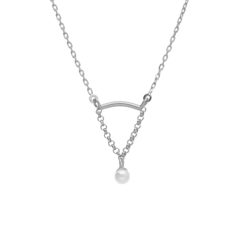 Collar curvo con cadena y perla elaborado en plata