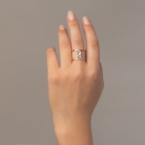 Selene crystal double ring in gold plating