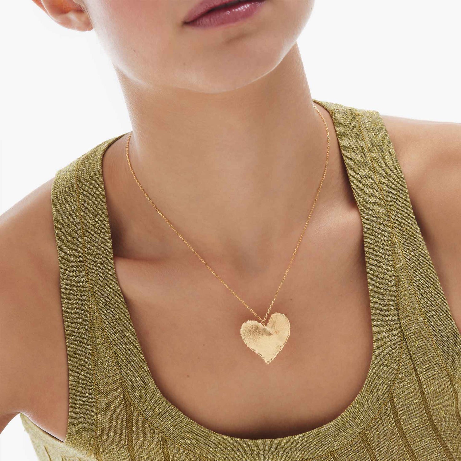 Collares