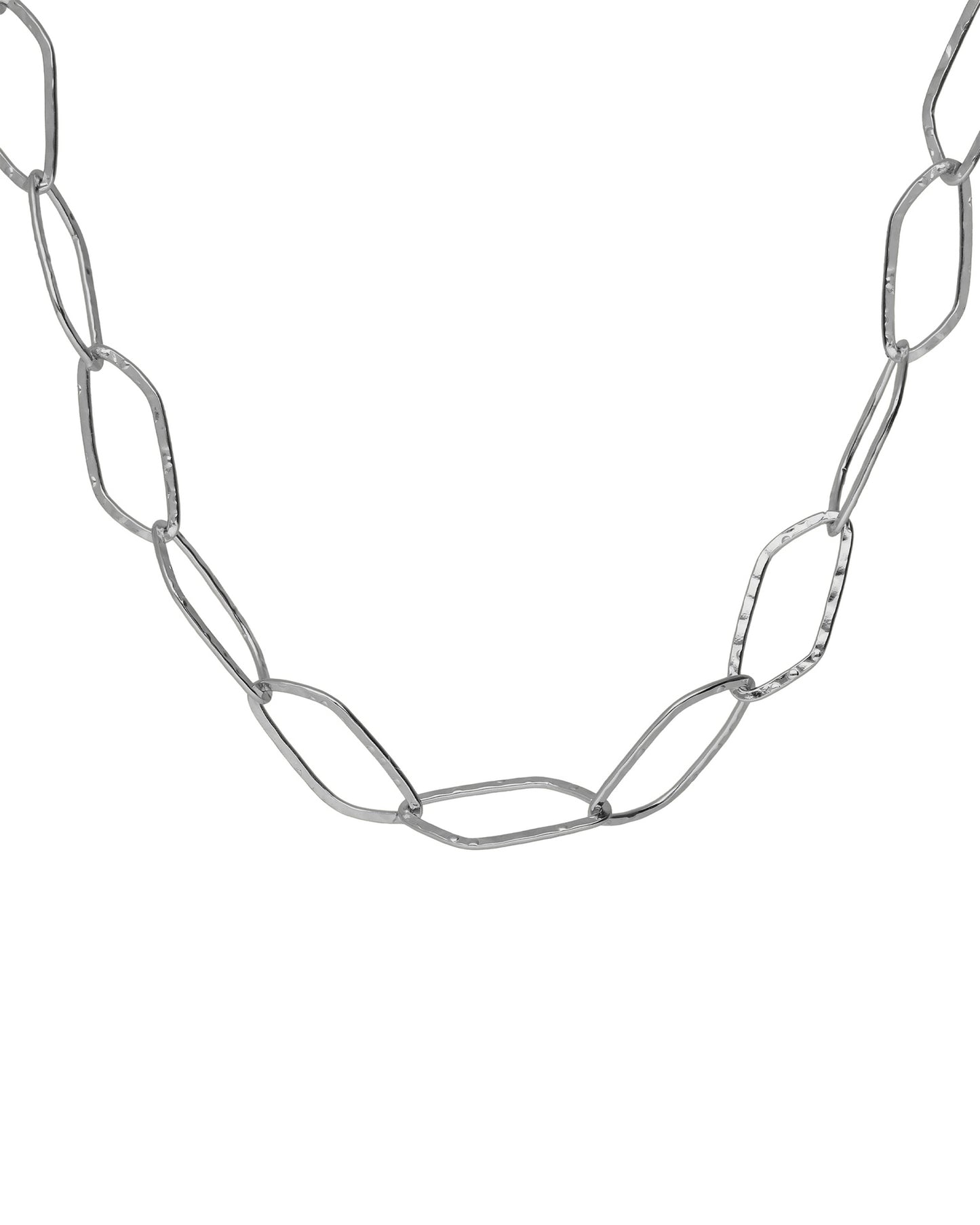 Collar corto textura eslabón Alpina en Plata